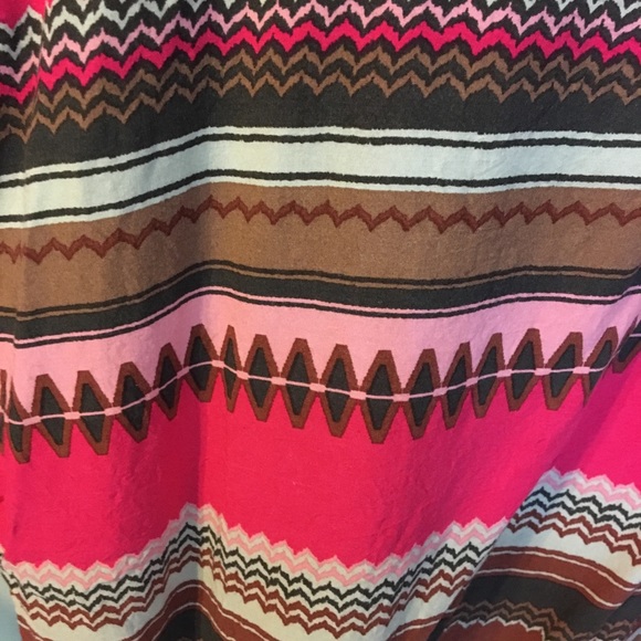 Women’s old navy size XL Aztec print w/ side tie - Picture 2 of 4